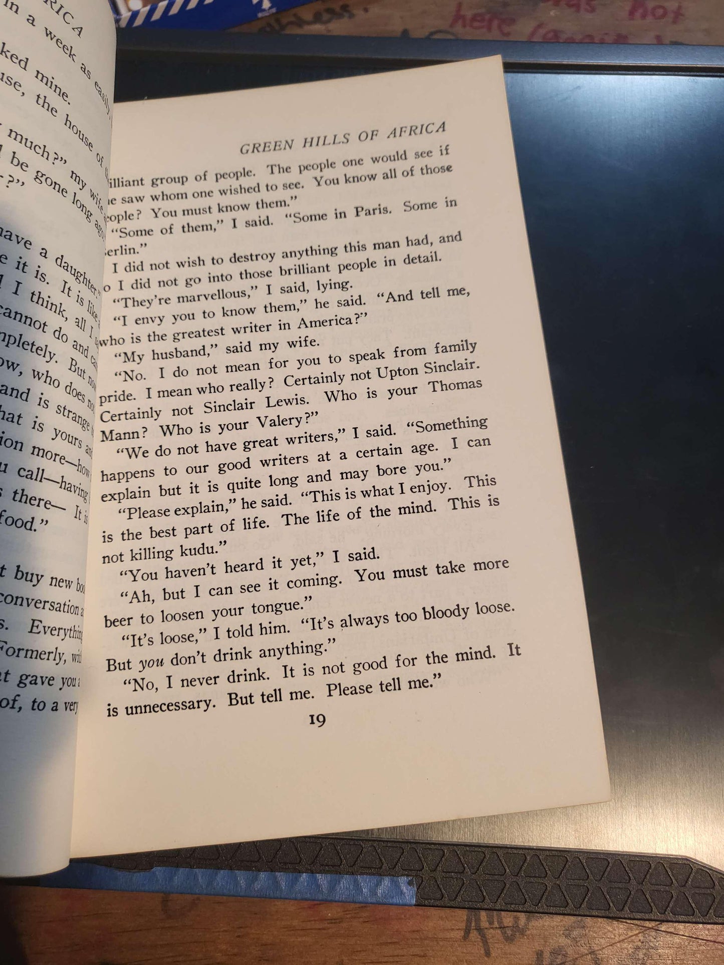 Green Hills of Africa - Ernest Hemingway - 1935, Paperback