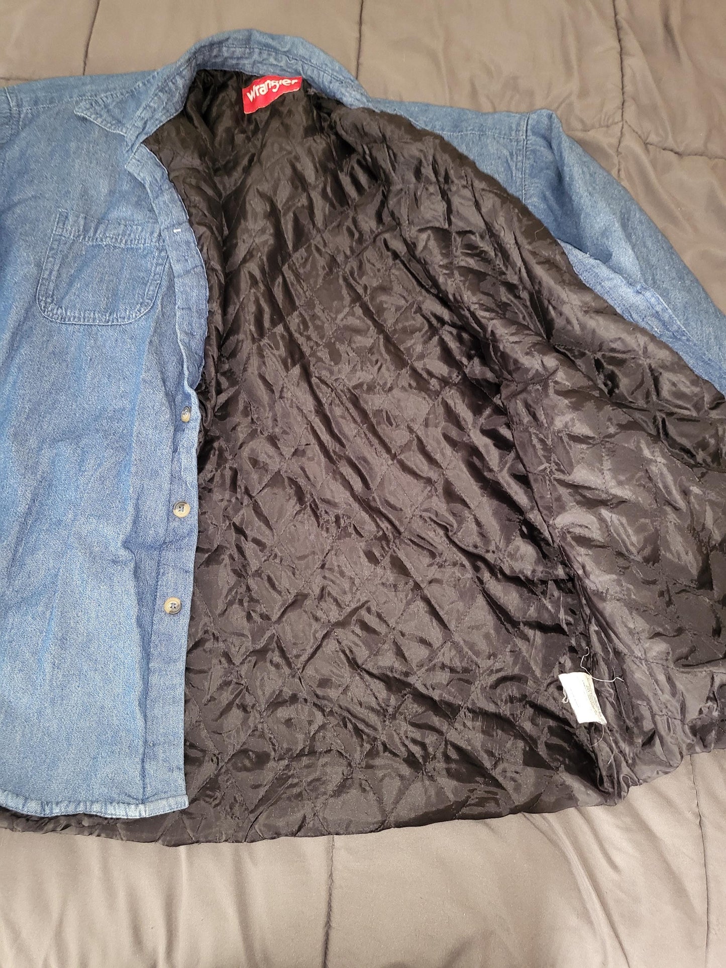 Wrangler Blue denim button-up jacket with black quilted lining