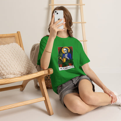 Plant lover T-shirt featuring a tarot card design, perfect for plant enthusiasts and fans of quirky, creative plant-themed apparel.