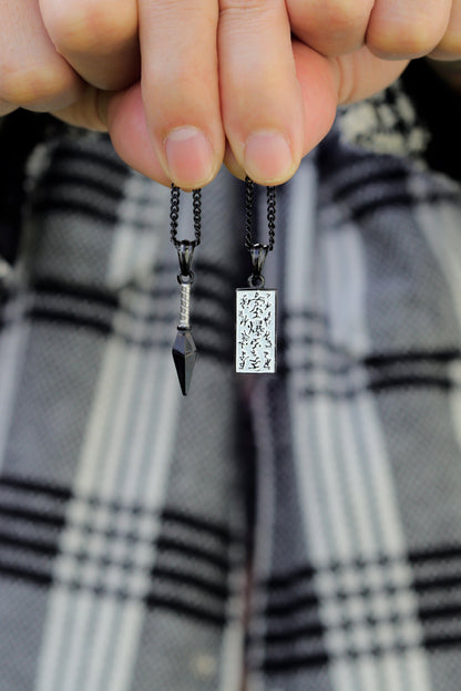 Naruto™ Paper Bomb Kunai Pendant