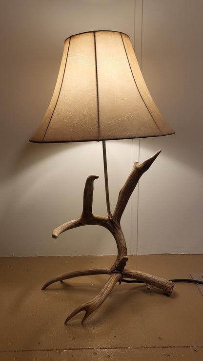 Vintage Deer Antler Table Lamp Rustic Lodge Cabin Decor