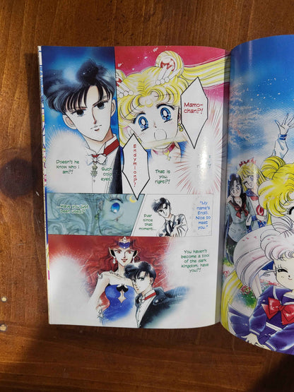 Sailor Moon Vol. 3 - Naoko Takeuchi - Paperback, 2003 - Used, Good