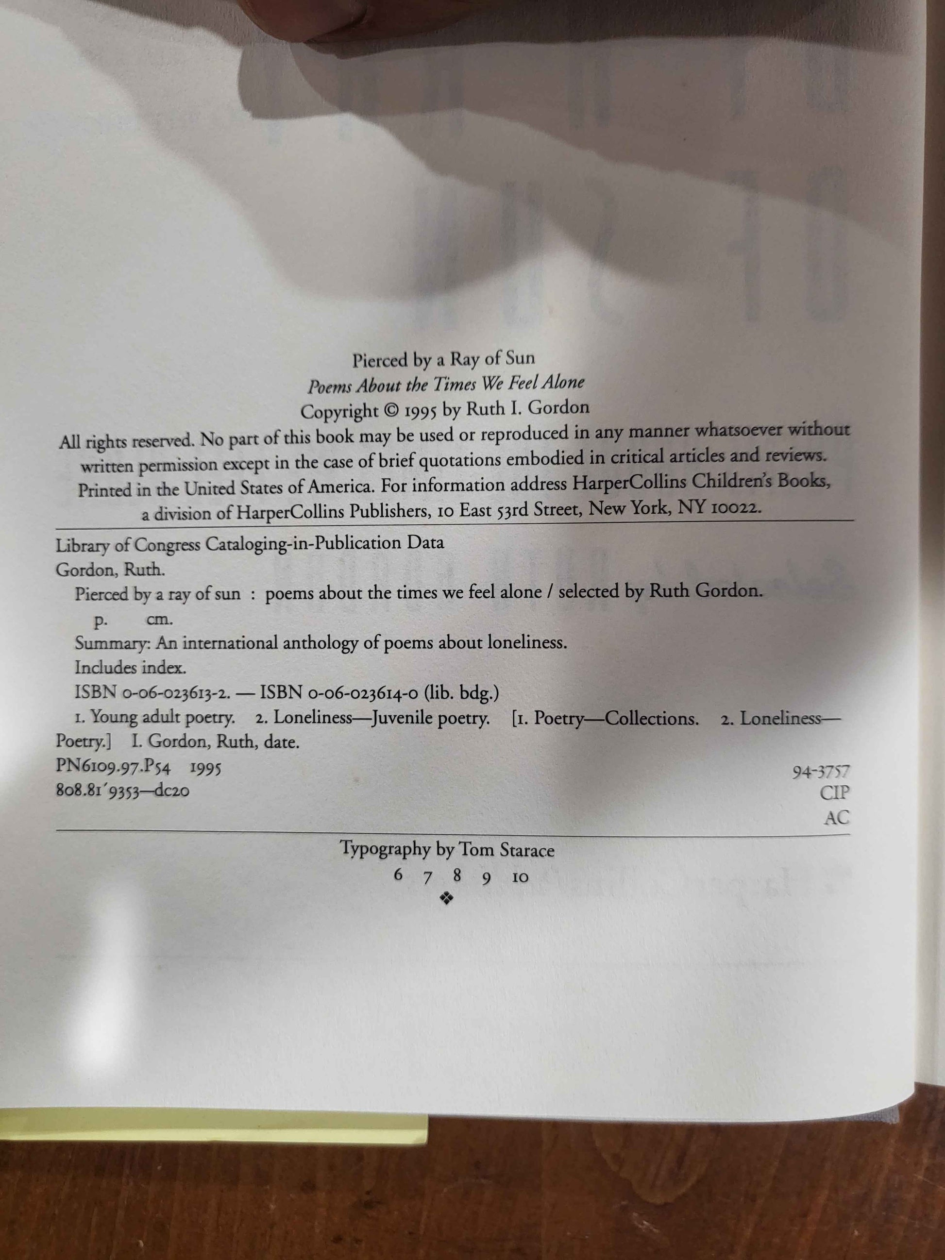 Pierced by a Ray of Sun: Poems About the Times We Feel Alone -
Ruth Gordon - Hardcover, 1995 -Like New