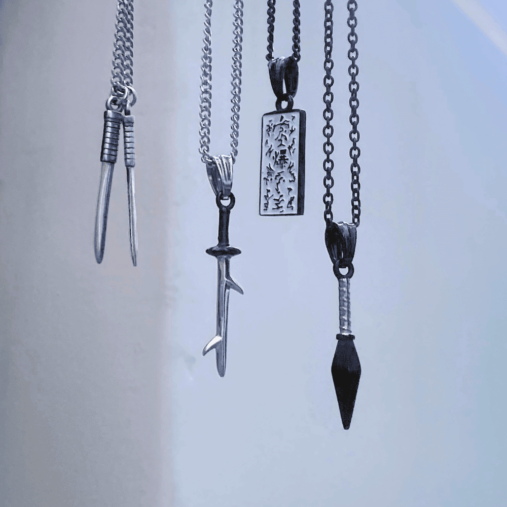 Naruto™ Fang Sword Pendant